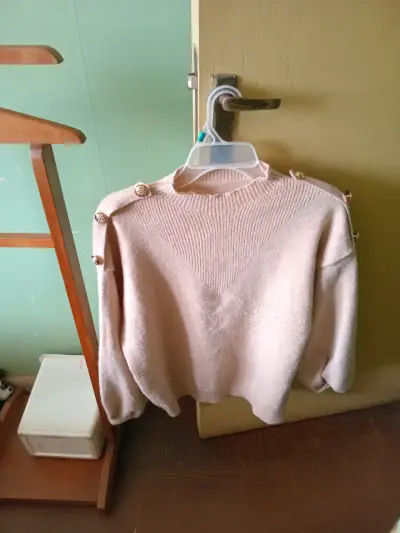 Polera  estampado amarillo y negro para mujer - miniatura 4