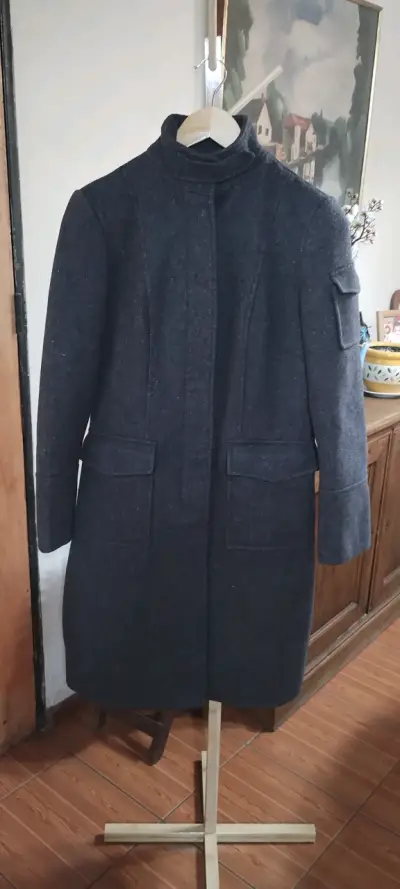 Abrigo de lana gris oscuro para mujer - miniatura 1