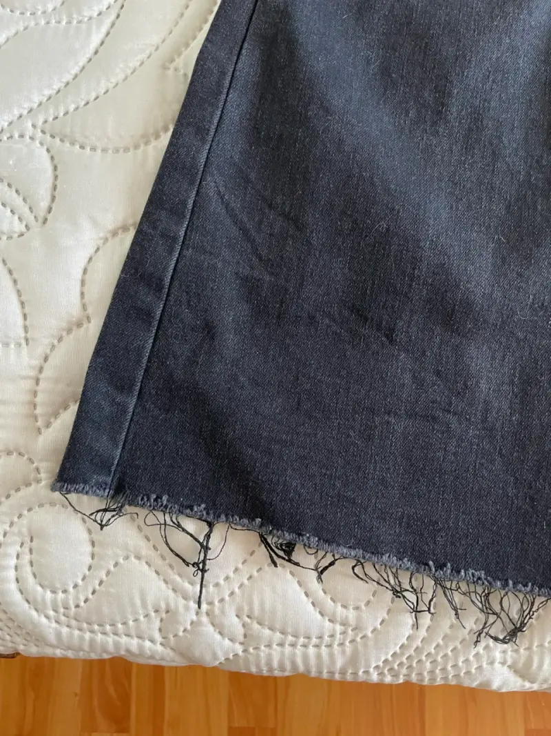 Jeans flare negros de mezclilla - 3