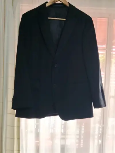 Elegante blazer negro para hombre - miniatura 1