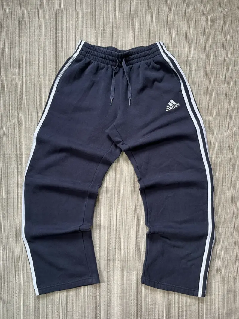 Pantalones deportivos Adidas azul marino - 1