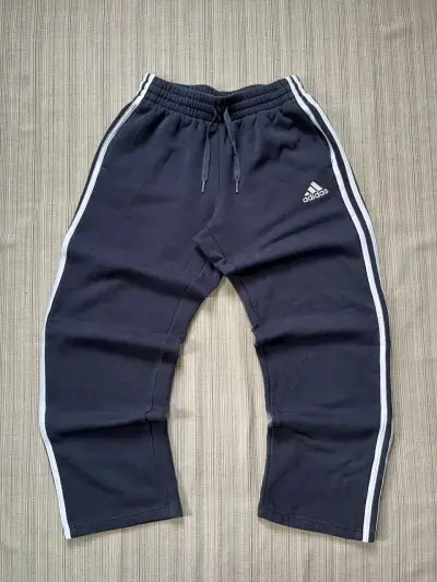 Pantalones deportivos Adidas azul marino - miniatura 1