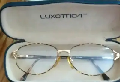 Marcos De lentes Luxottica Doradas - miniatura 2