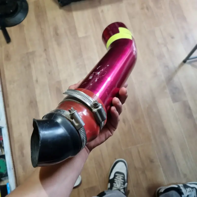 Tubo de admisión rojo para auto - 4