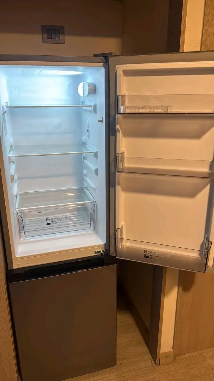 Refrigerador Midea 169 litros - 1