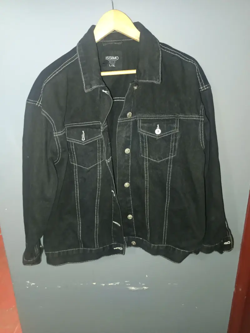 Chaqueta de mezclilla negra Issimo - 1