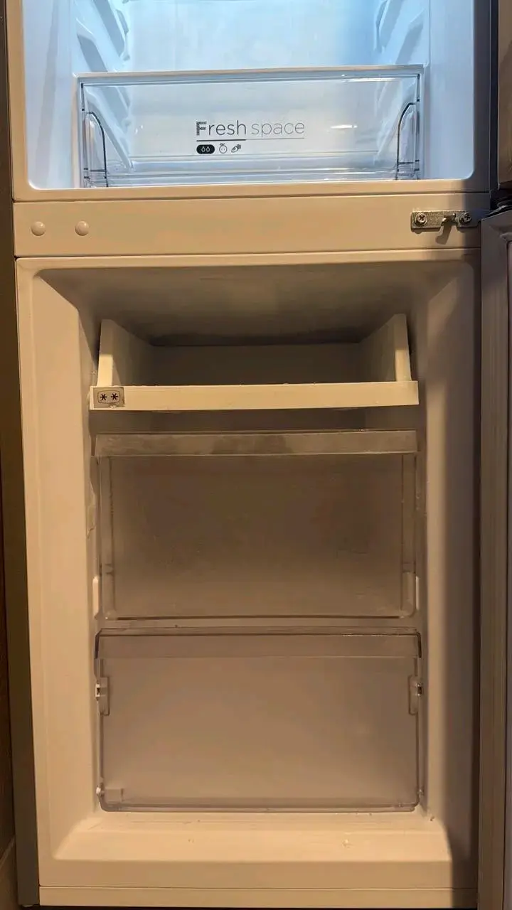 Refrigerador Midea 169 litros - 2