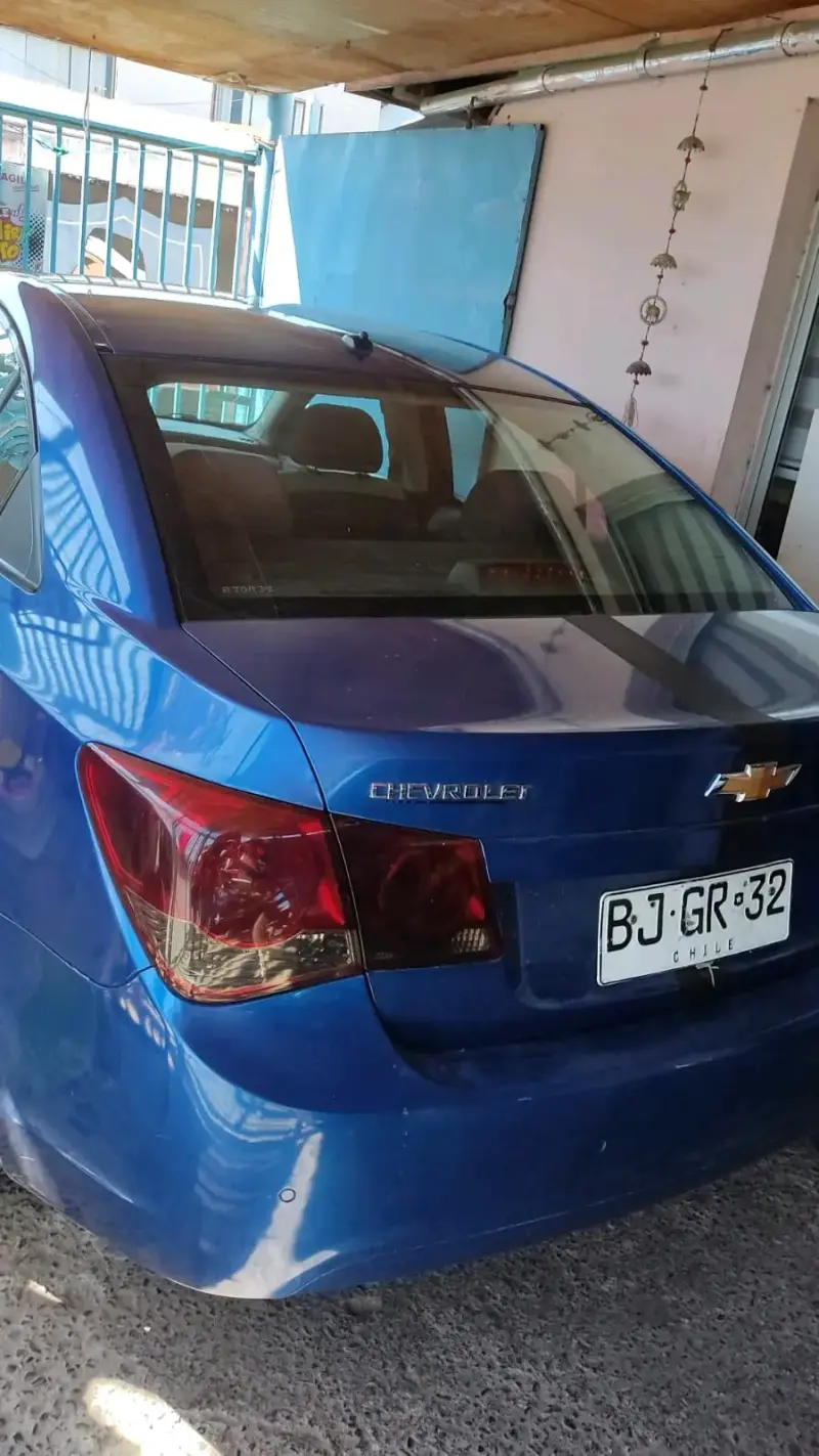 Chevrolet Cruze 2012 azul en buen estado - 2