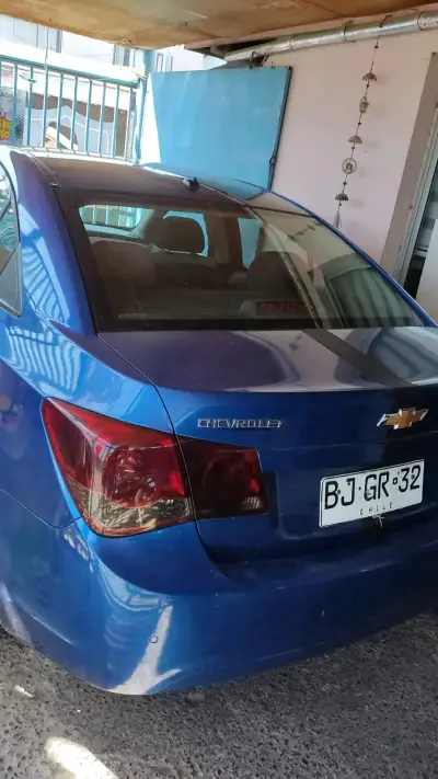 Chevrolet Cruze 2012 azul en buen estado - miniatura 2