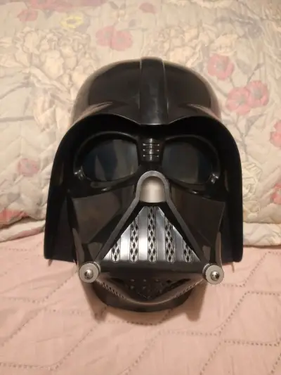 Máscara de Darth Vader Star Wars hasbro - miniatura 2