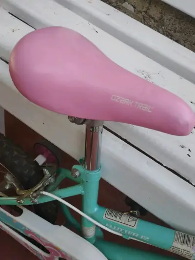Bicicleta infantil con ruedas de entrenamiento - miniatura 4
