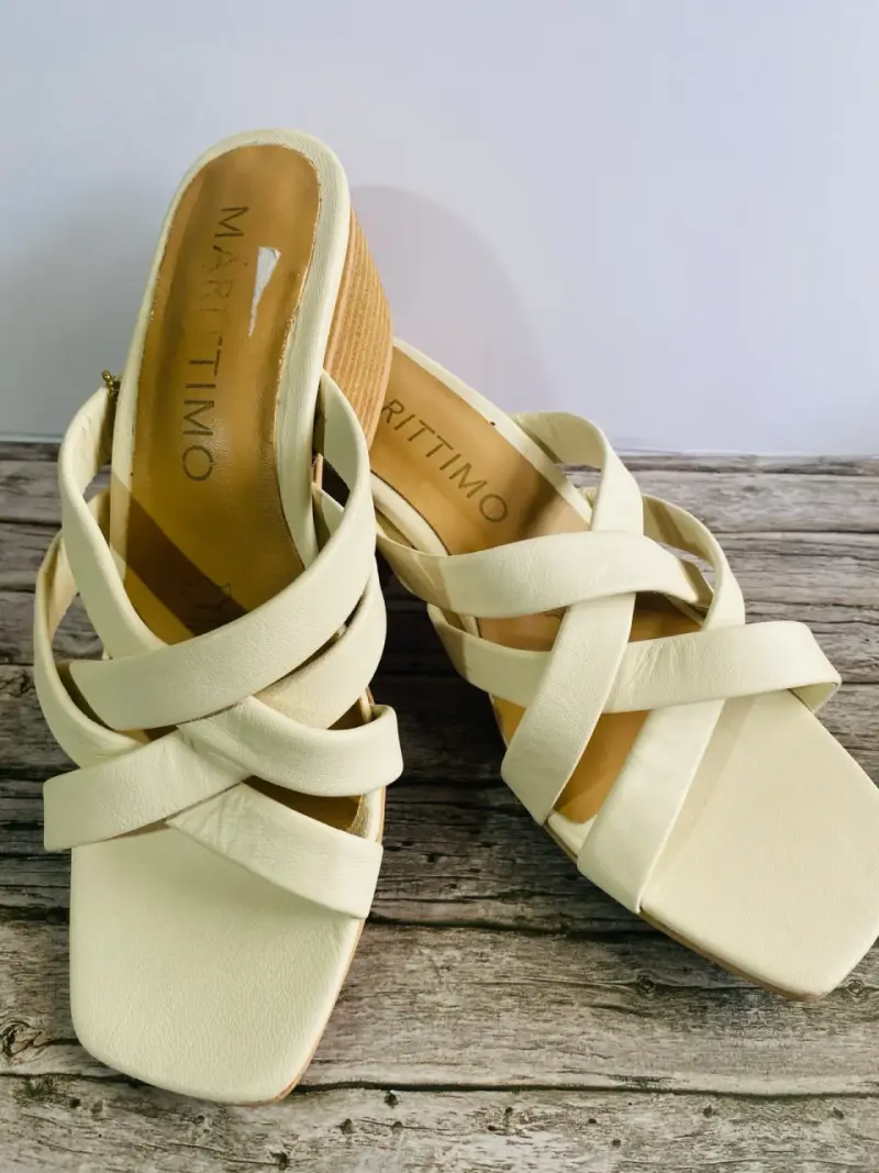 Sandalias de cuero beige Maritimo N 37 - 2