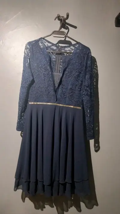 Vestido de encaje azul con Glitter - miniatura 3