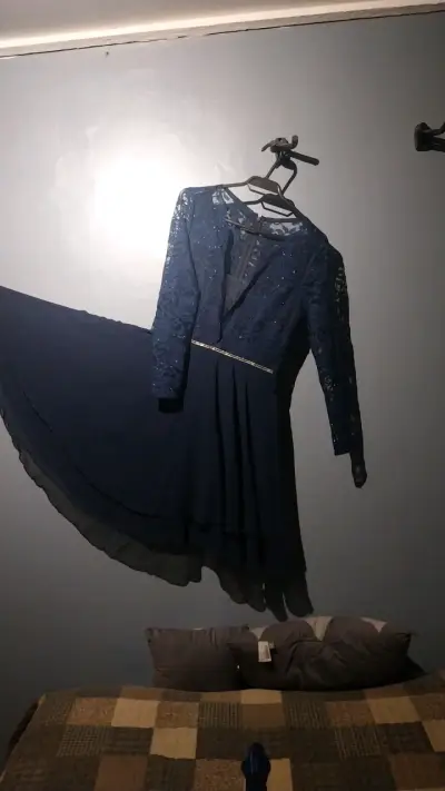 Vestido de encaje azul con Glitter - miniatura 4