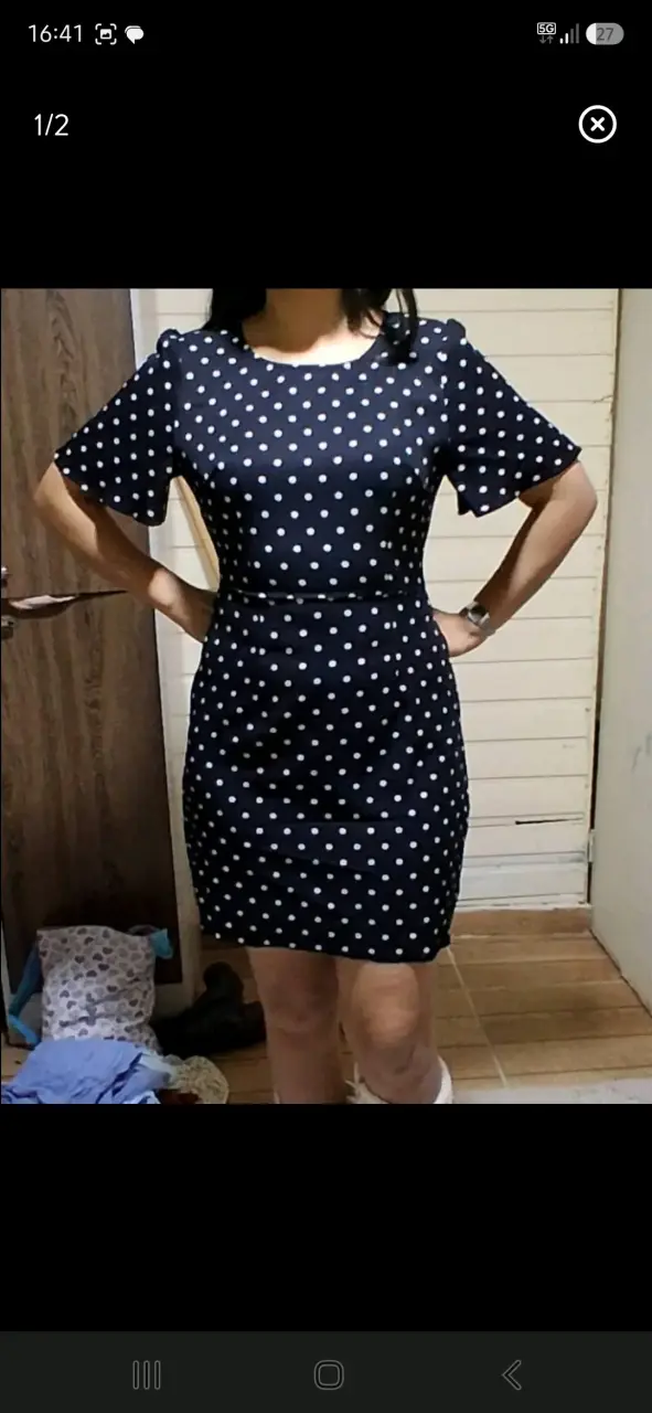 Vestido negro con lunares blancos - 1