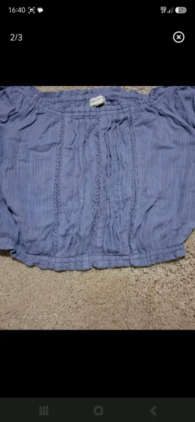 Blusa azul hombros descubiertos para mujer - miniatura 2