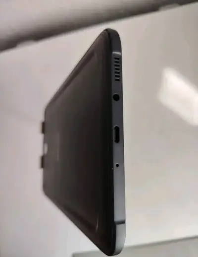 Tablet Samsung Galaxy Tab 3 - miniatura 3