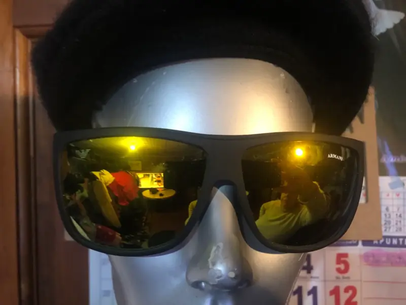 Gafas de Sol Armani con Lentes Amarillos