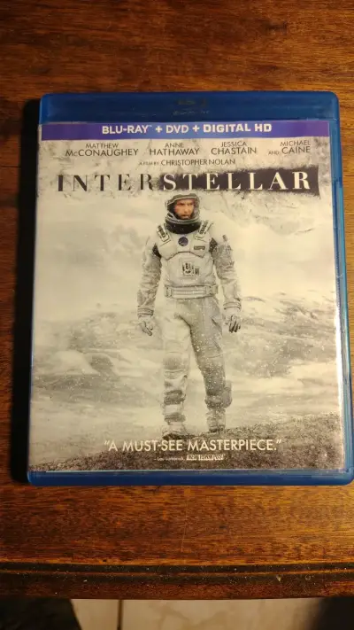 Blu-ray de Interstellar con DVD y Digital HD - miniatura 1