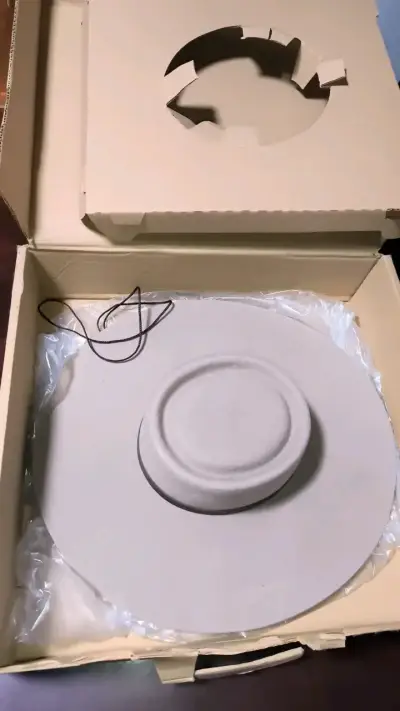 Sombrero de ala ancha color beige nuevo - miniatura 2