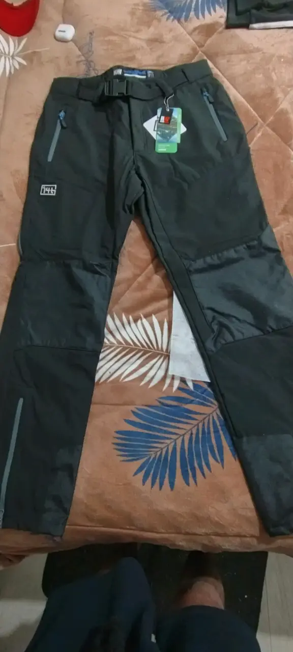 Pantalones outdoor impermeables negros para hombre - 1