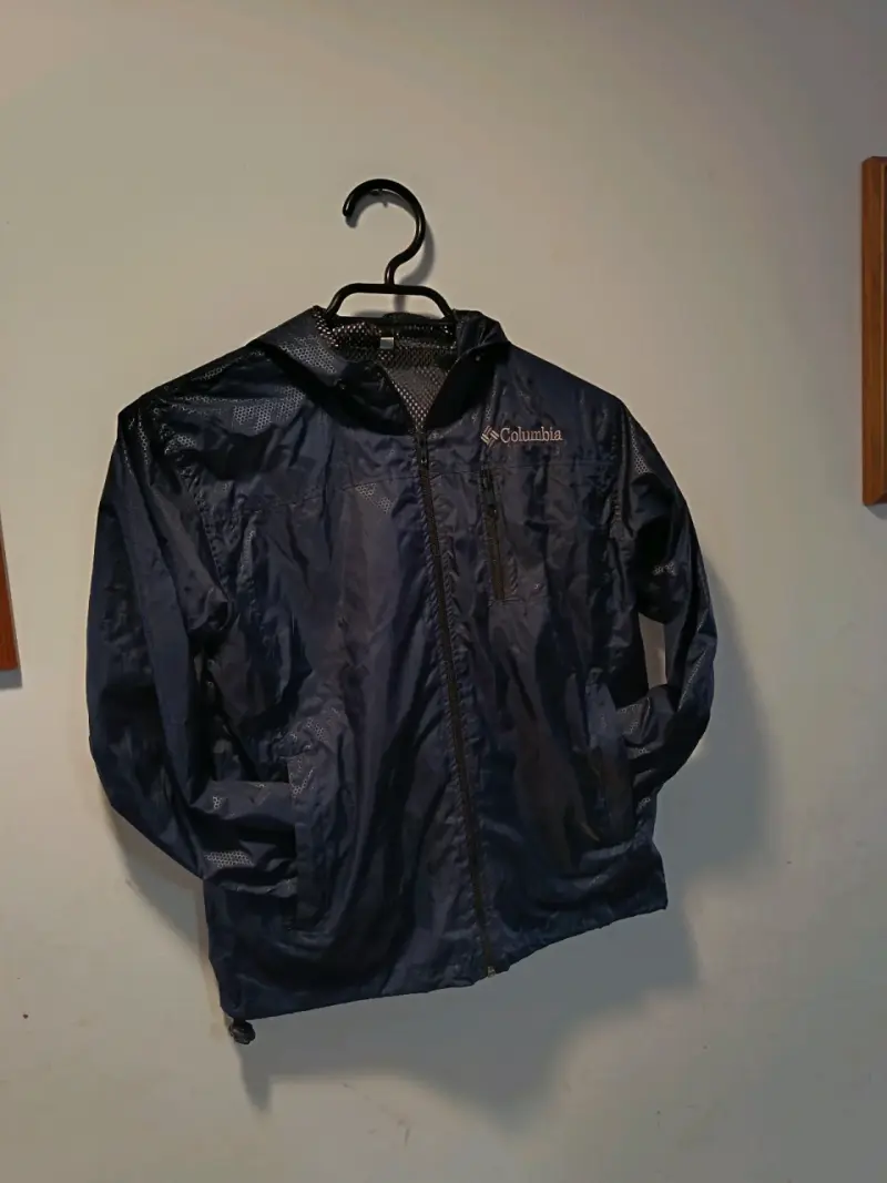 Chaqueta impermeable Columbia azul marino