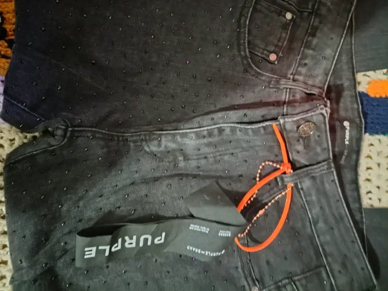 Jeans negros con diseño desgastado para hombre - 4