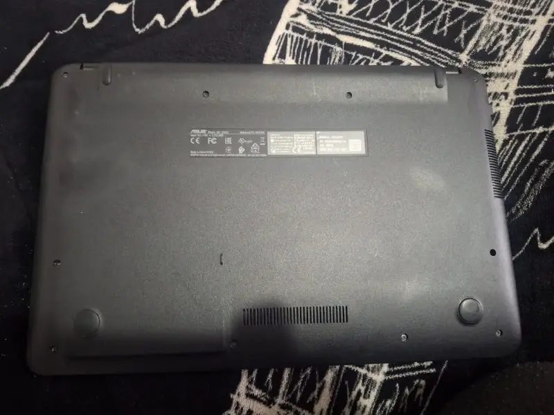 Laptop portátil ASUS con Windows 10 en buen estado - 3