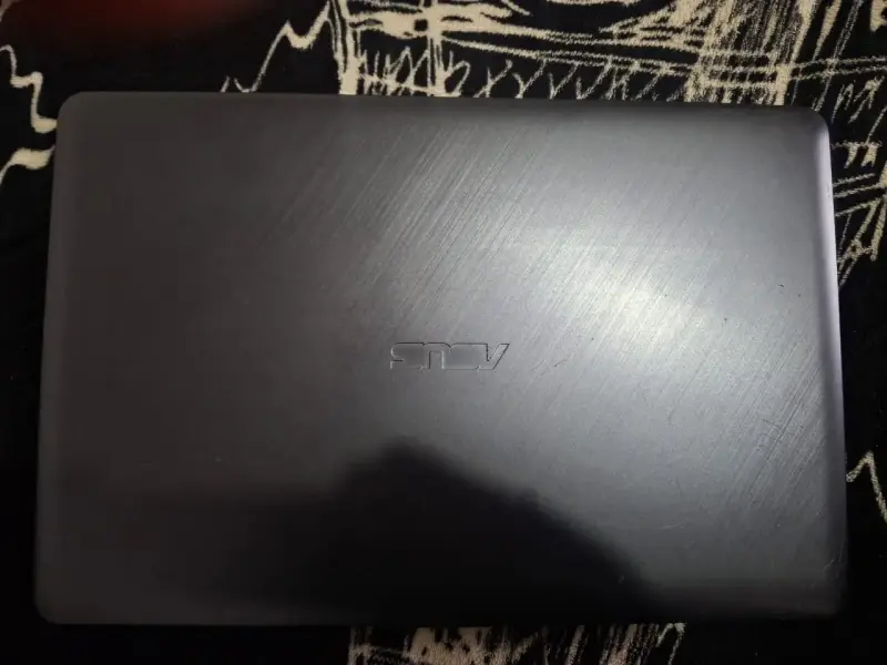 Laptop portátil ASUS con Windows 10 en buen estado - 4
