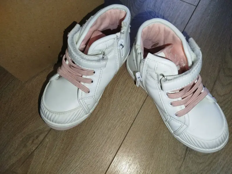 Zapatillas altas para niña Pillin blancas con detalles rosados - 4