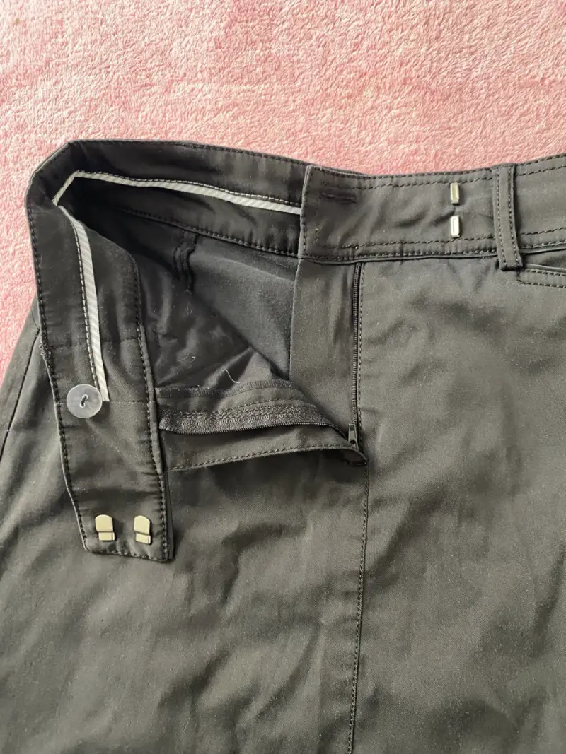 Falda negra casual para mujer - 2
