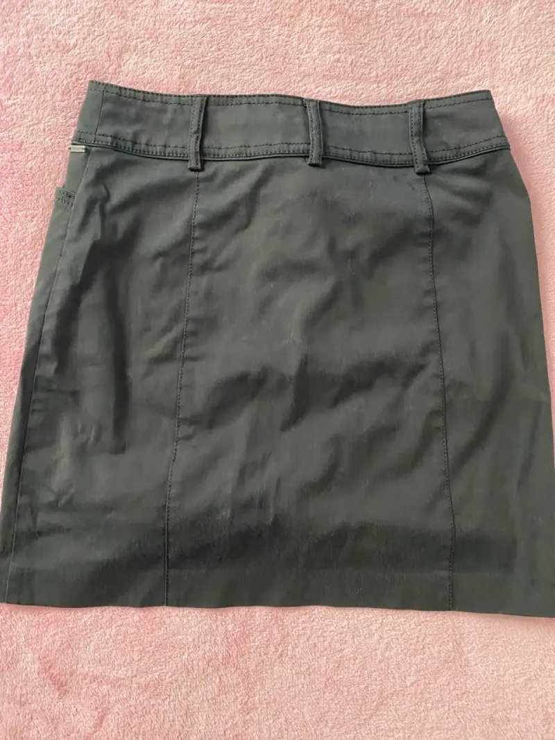 Falda negra casual para mujer - 3