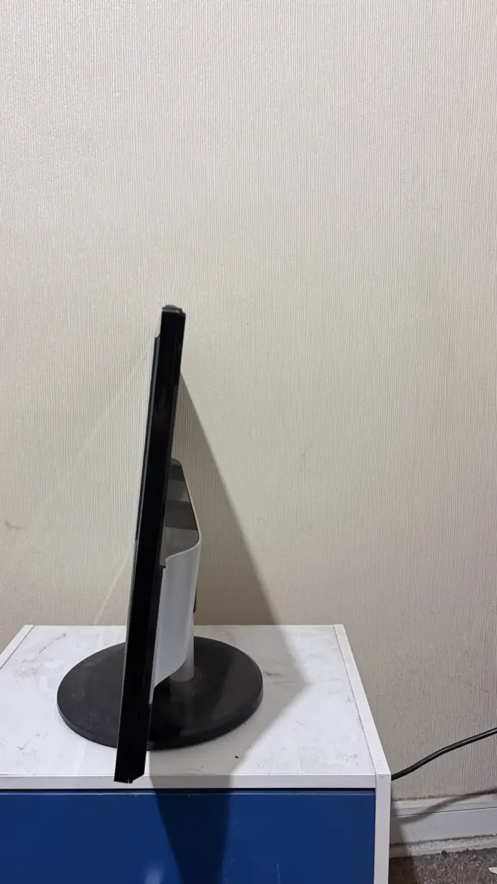 Monitor LED Full HD 21 pulgadas - 2