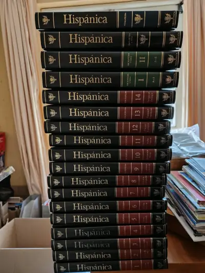 Colección completa de enciclopedias Hispánica - miniatura 1