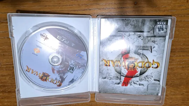 Juego PS3 God of War III en buen estado - 3