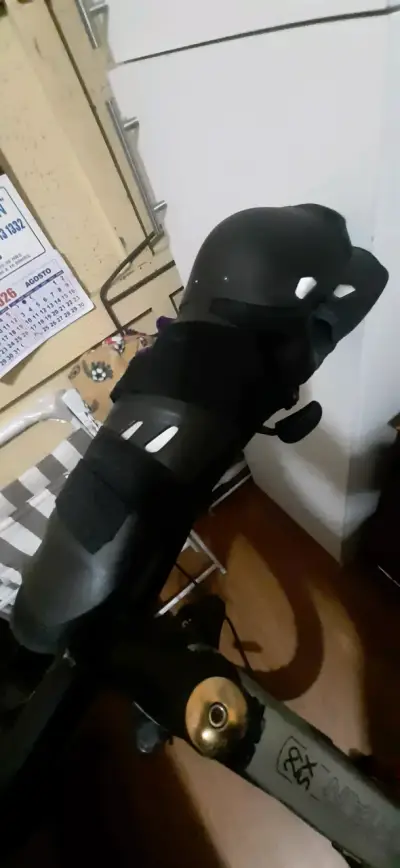 Rodilleras de protección para deportes extremos - miniatura 2