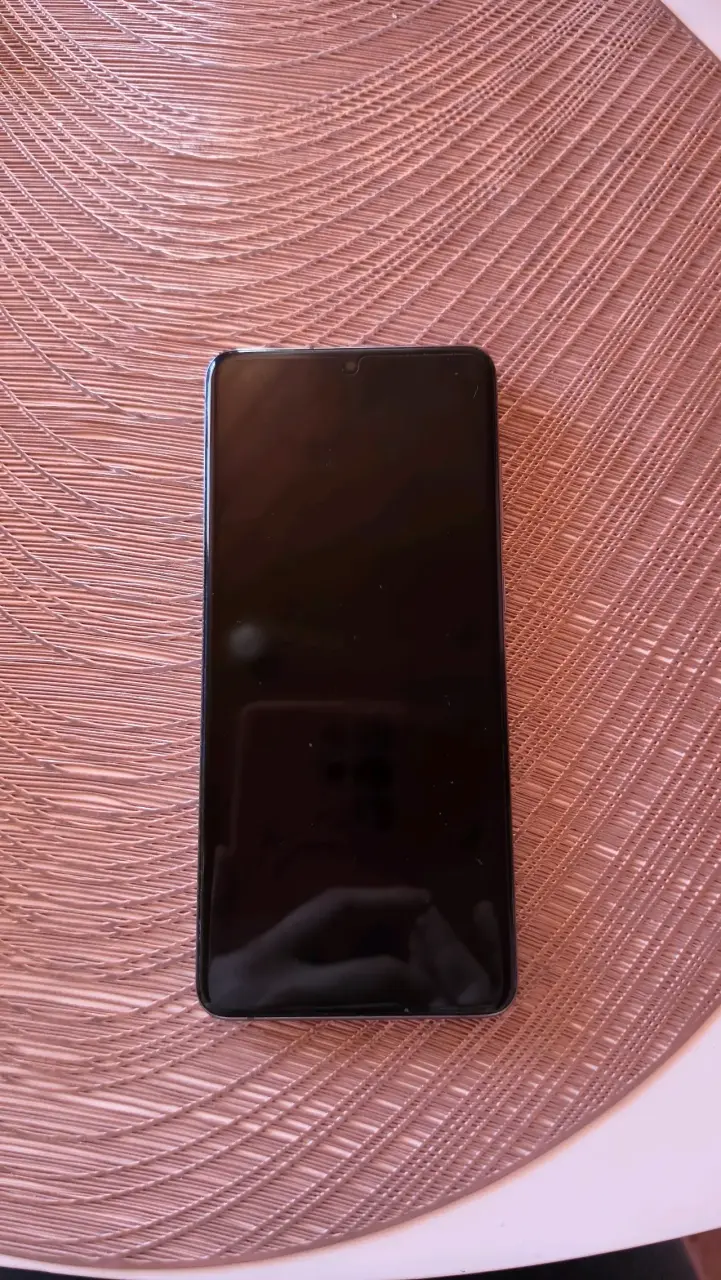 Smartphone Samsung Galaxy S20+ - 1