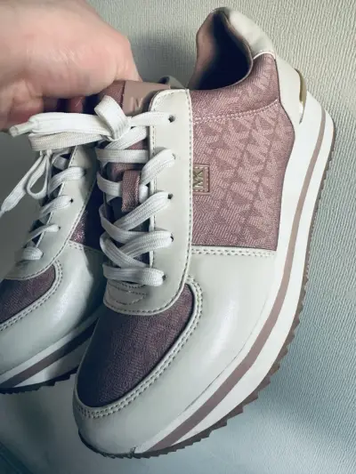Zapatillas mujer MK talla 8 - miniatura 2