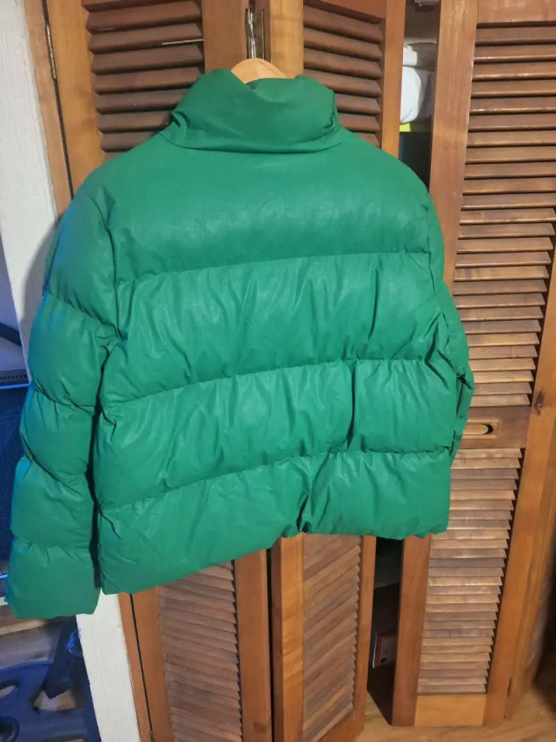 Chaqueta acolchada verde para invierno - 2