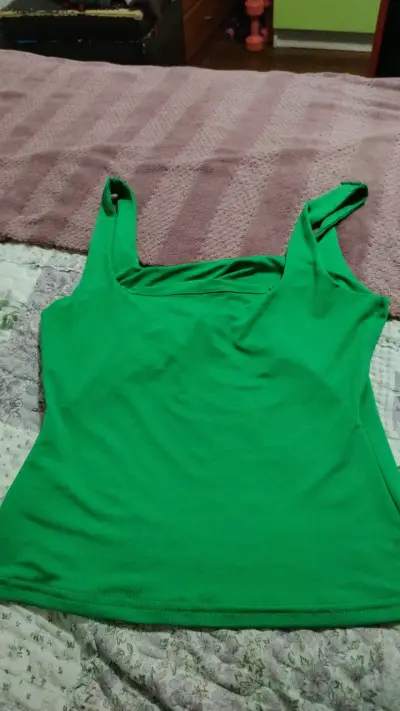 Polera rosa Shein de mujer talla s - miniatura 2