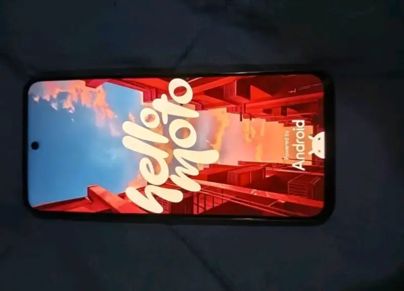 Motorola verde G35 con doble cámara - 2