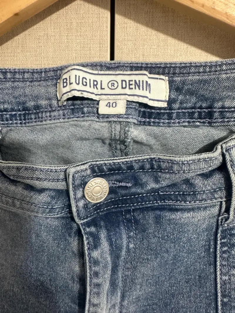Jeans de mezclilla con diseño de estrellas - 3