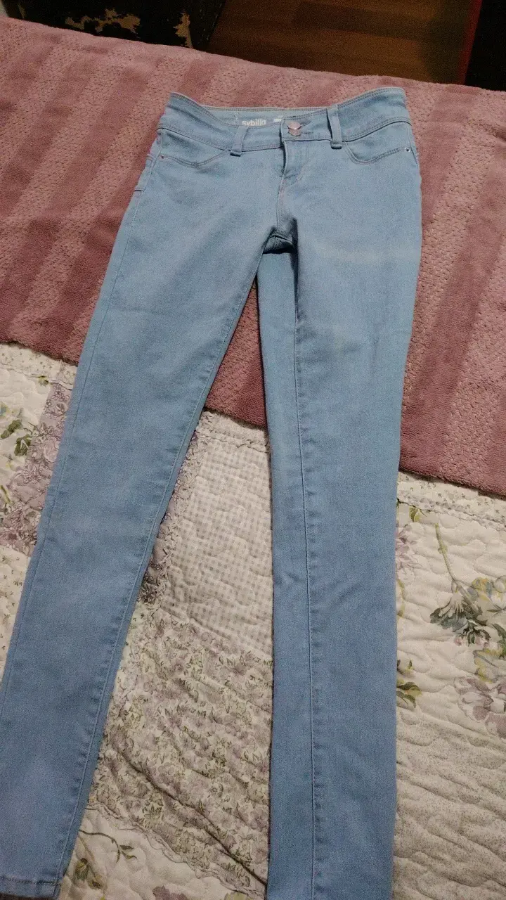 Jeans celestes mujer Sybilla