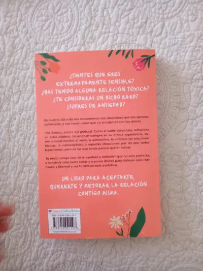 Libro 'Tu Mejor Amiga Eres Tú' de Cris Blanco - miniatura 2
