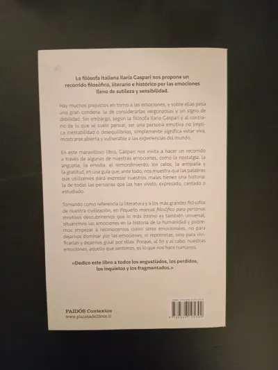 Pequeño Manual Filosófico para Personas Emotivas de Ilaria Gaspari - miniatura 2