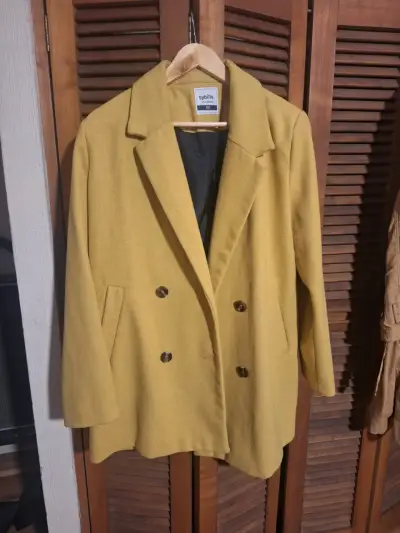 Abrigo amarillo Sybilla talla M - miniatura 1