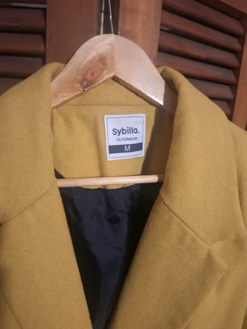 Abrigo amarillo Sybilla talla M - 2