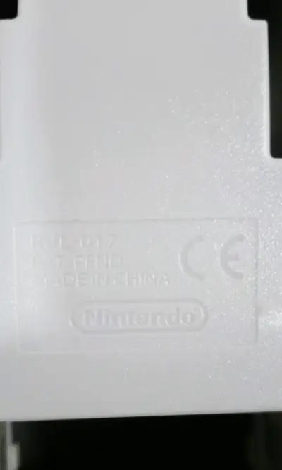 Soporte vertical original (modelo RVL-017) Wii - miniatura 5