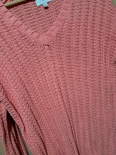 Suéter tejido rosado con diseño floral - miniatura 6