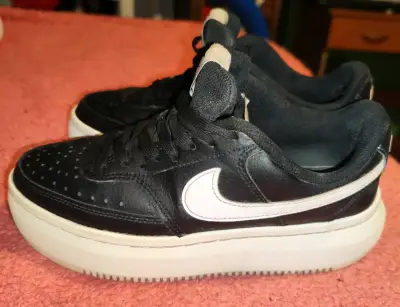 Zapatillas Nike Court Vision Alta negras - miniatura 3